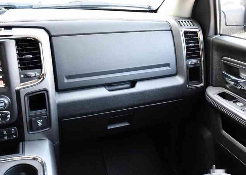 Dodge Ram 1500 5.7 V8 HEMI SPORT NAVI KAMERA - foto 7