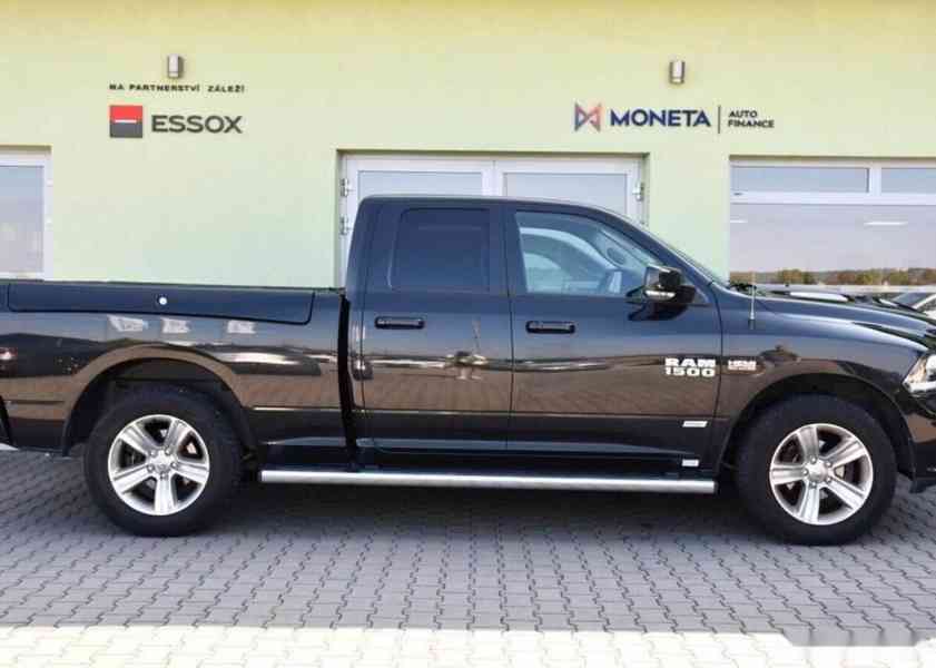 Dodge Ram 1500 5.7 V8 HEMI SPORT NAVI KAMERA - foto 11