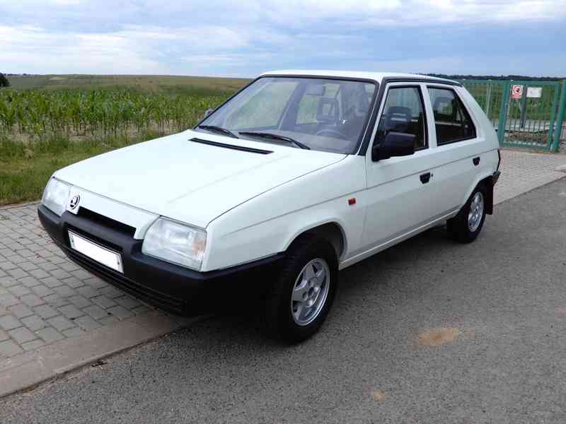 Škoda Favorit 135L, 1990, najeto 25.000km - foto 3