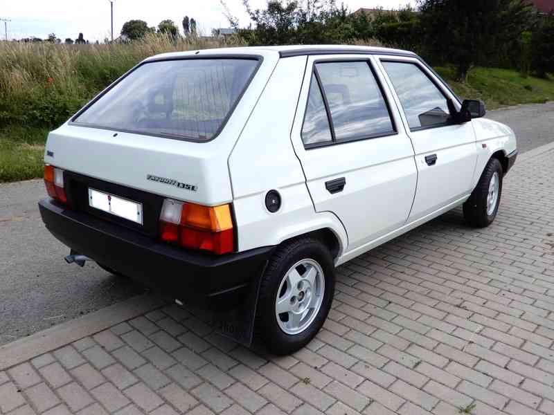 Škoda Favorit 135L, 1990, najeto 25.000km - foto 5