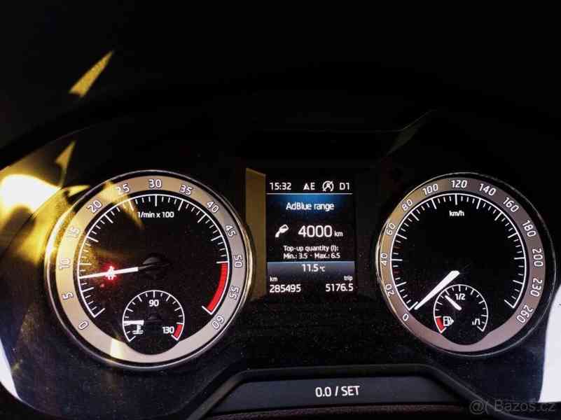 Škoda Octavia 2,0   110 kW DSG L&K rv 3/2019 - foto 14