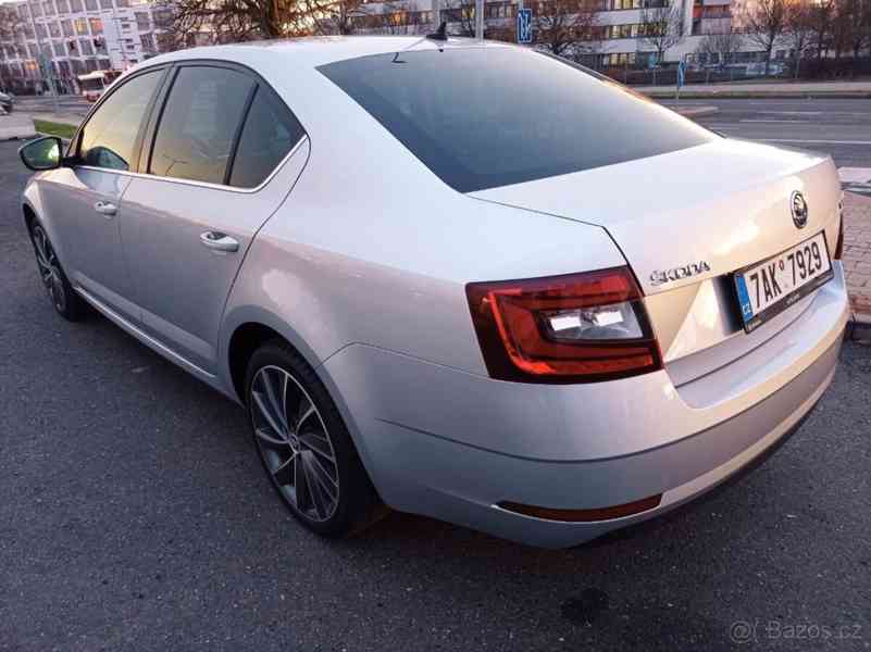 Škoda Octavia 2,0   110 kW DSG L&K rv 3/2019 - foto 19