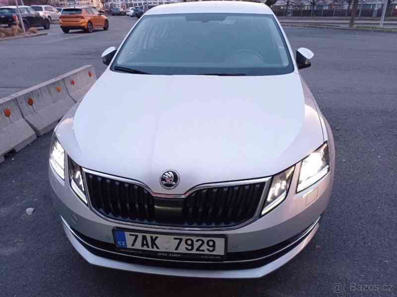 Škoda Octavia 2,0   110 kW DSG L&K rv 3/2019 - foto 22