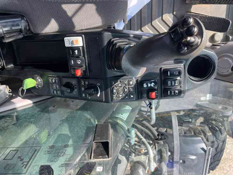 Kolové rypadlo Volvo EW160E (Možnost leasingu) - foto 11