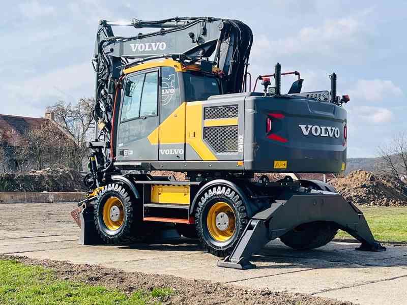 Kolové rypadlo Volvo EW160E (Možnost leasingu) - foto 3