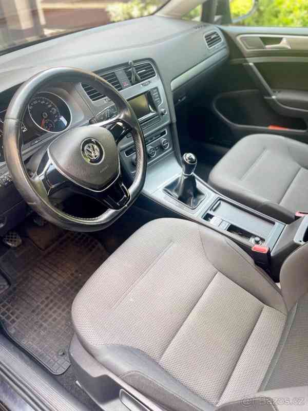 Volkswagen Golf 1,6 TDI r.v. 2013 - foto 5
