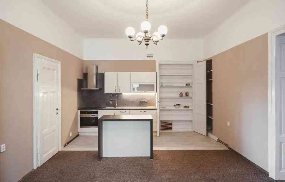 Pronájem bytu 2+kk 70 m² - foto 3