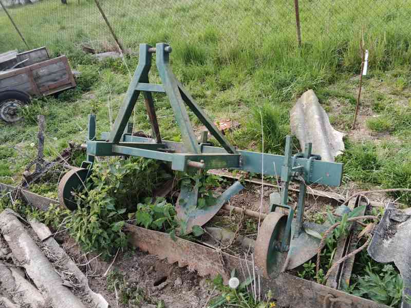 Tříradlyční plečka za traktor na brambory  - foto 3