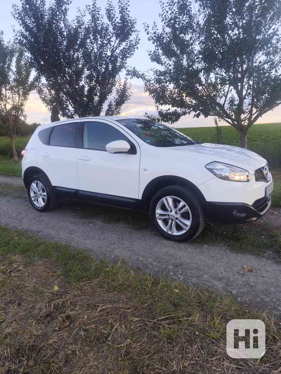 auto - foto 1