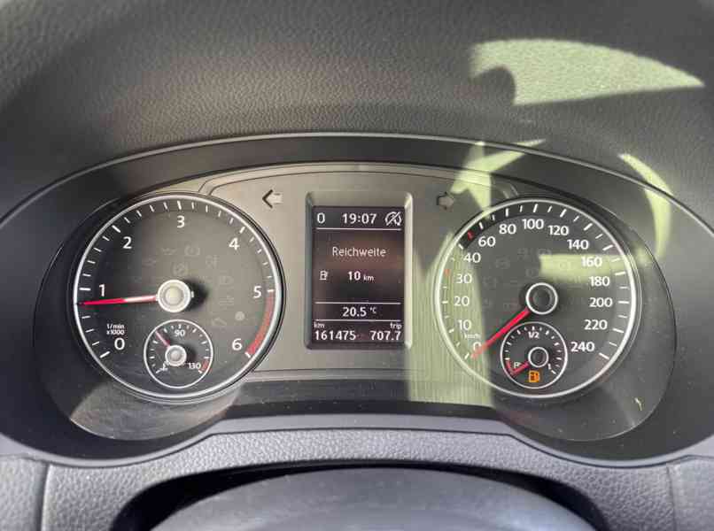 Volkswagen Sharan 2,0TDI Allstar 110kw - foto 13