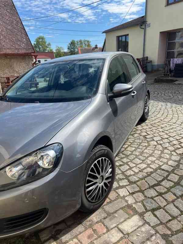 Volkswagen Golf 1,6   r.v 2010. tdi 77kw - foto 2