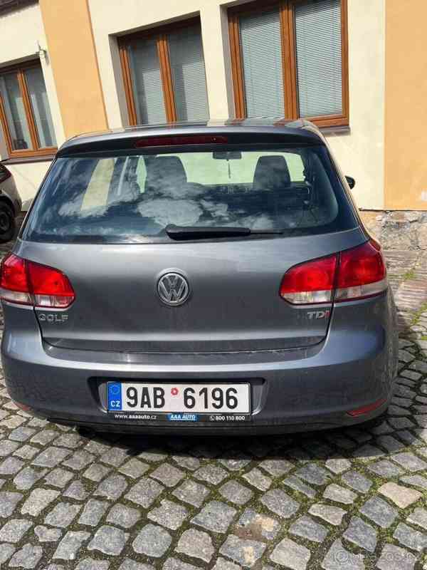 Volkswagen Golf 1,6   r.v 2010. tdi 77kw - foto 5