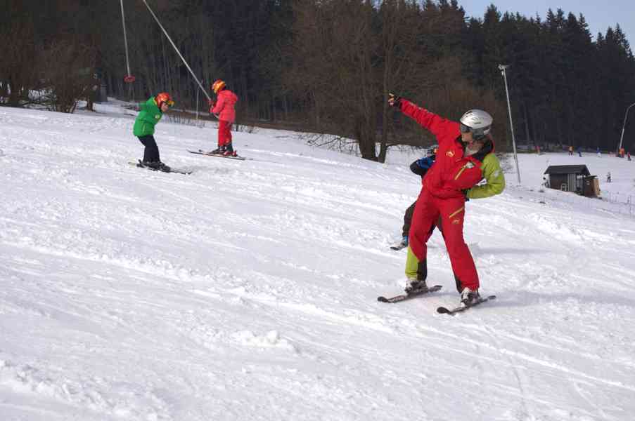 Instruktor/ka lyžování/ snb - Harrachov v Krkonoších - foto 2