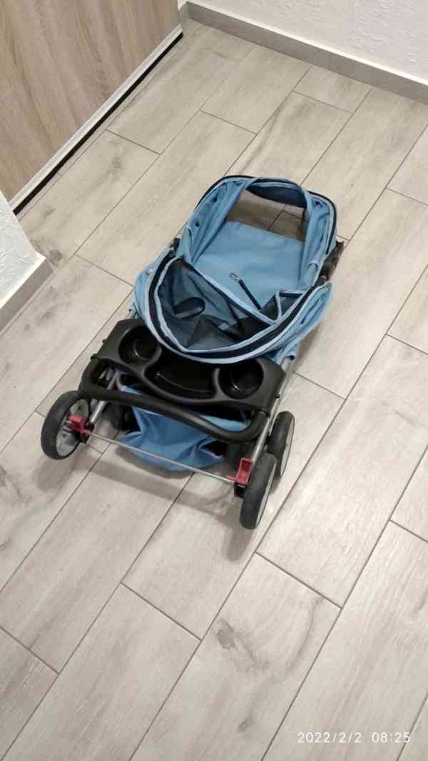 psí kočarek - foto 3