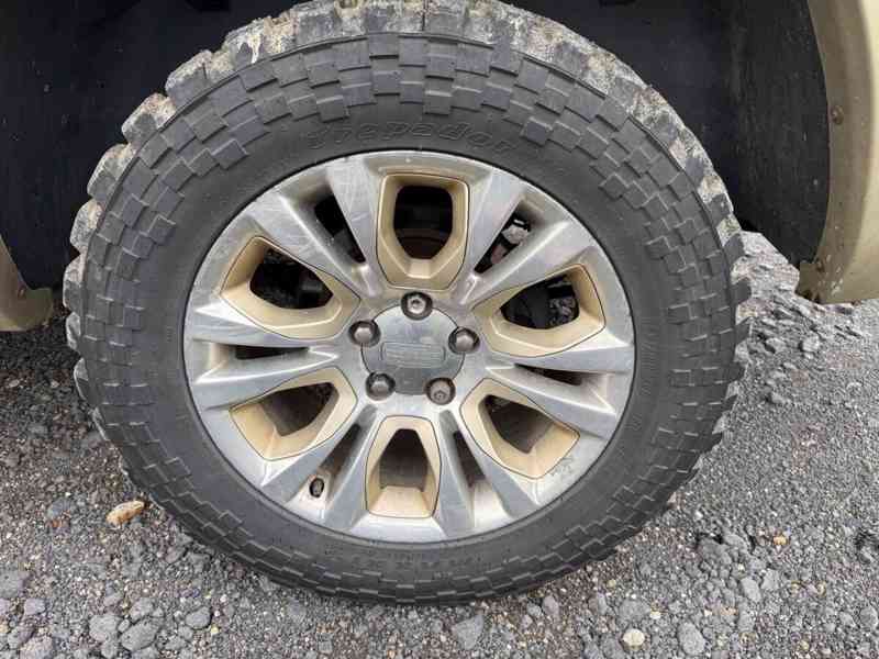 Dodge RAM 5,7 HEMI LONGHORN odpočet DPH - foto 20