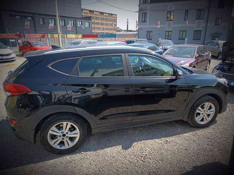 HYUNDAI Tucson 1,7CRDi Comfort ČR 1 majitel  - foto 5