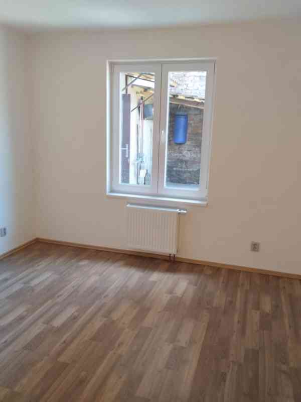 Pronájem byt 3 + kk. 69m2, Zbraslavice - foto 7