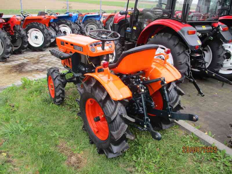 Malotraktor Kubota B7001 4WD plně repasovaný 2 - foto 2