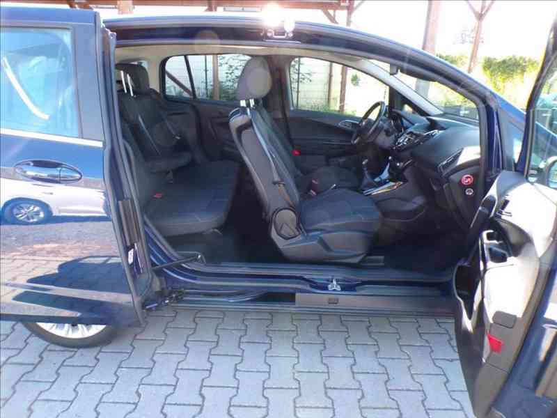 Ford B-Max 1,6 TDCi TITANIUM-HNED ODJÍŽDÍTE - foto 14