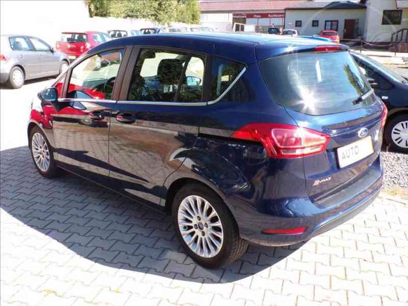 Ford B-Max 1,6 TDCi TITANIUM-HNED ODJÍŽDÍTE - foto 4