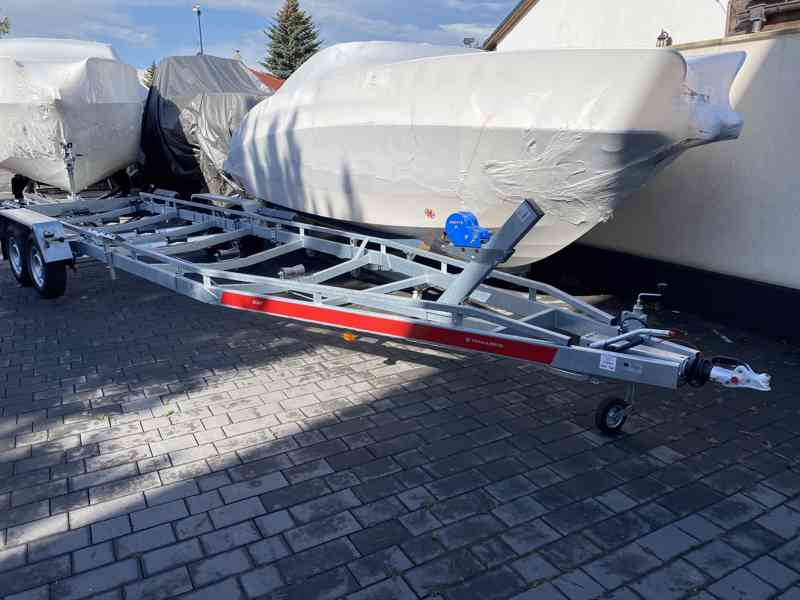 BOAT TEMA 3000 - bazar - Hyperinzerce.cz
