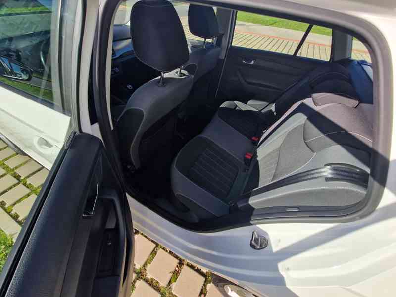 Škoda Fabia Com 1.0 TSI*STYLE*CZ*KOLA*Servis, - foto 14