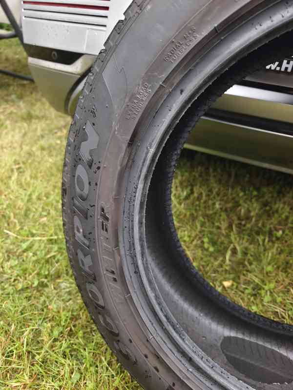 Zimní pneu Pirelli R19 Scorpion - foto 2