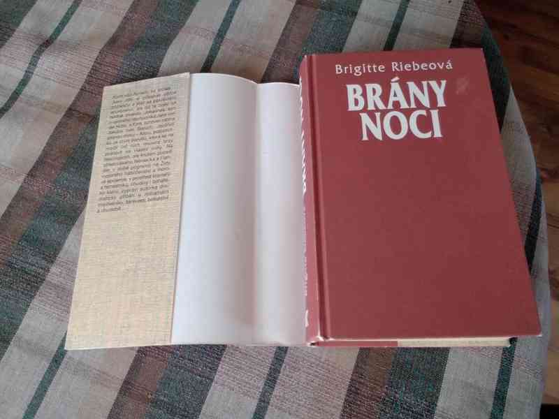 Bráni noci - foto 2