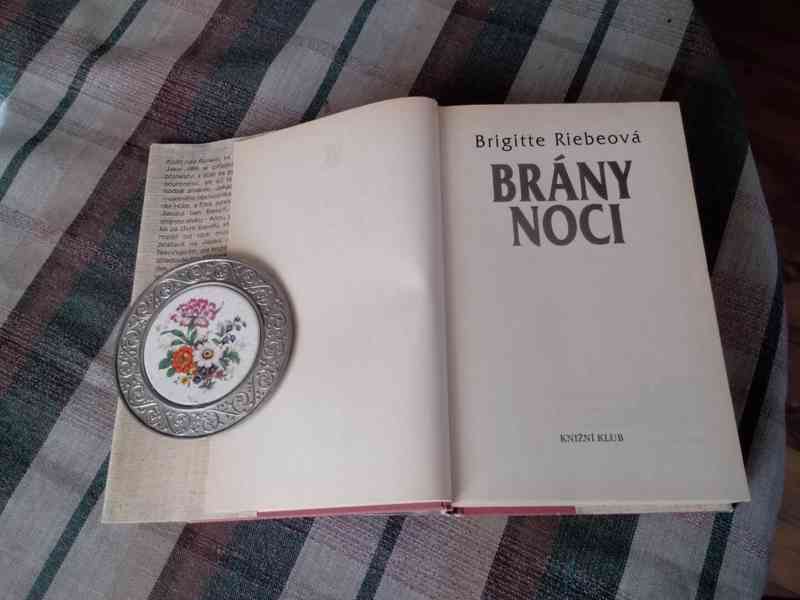 Bráni noci - foto 3