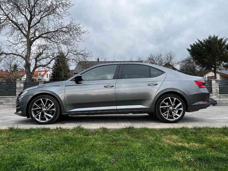 Škoda Superb 2,0   2023 Sport Line DSG 4x4 - foto 5