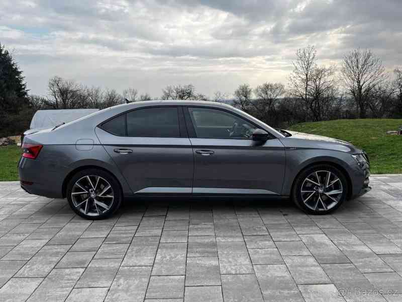 Škoda Superb 2,0   2023 Sport Line DSG 4x4 - foto 16