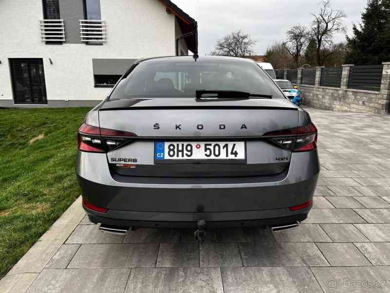 Škoda Superb 2,0   2023 Sport Line DSG 4x4 - foto 7