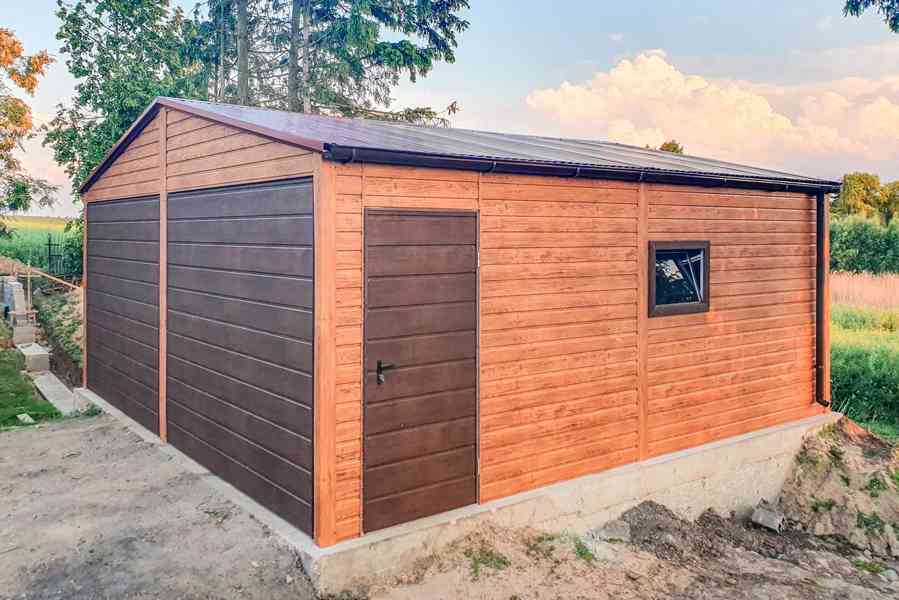 Plechova garáž 6x6m 2x výklopná vrata 2x Okna dveře TS708 - foto 4