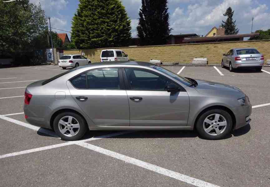 Škoda Octavia 1.6 TDI r.v.2015 (66 kw) serviska ČR - foto 3
