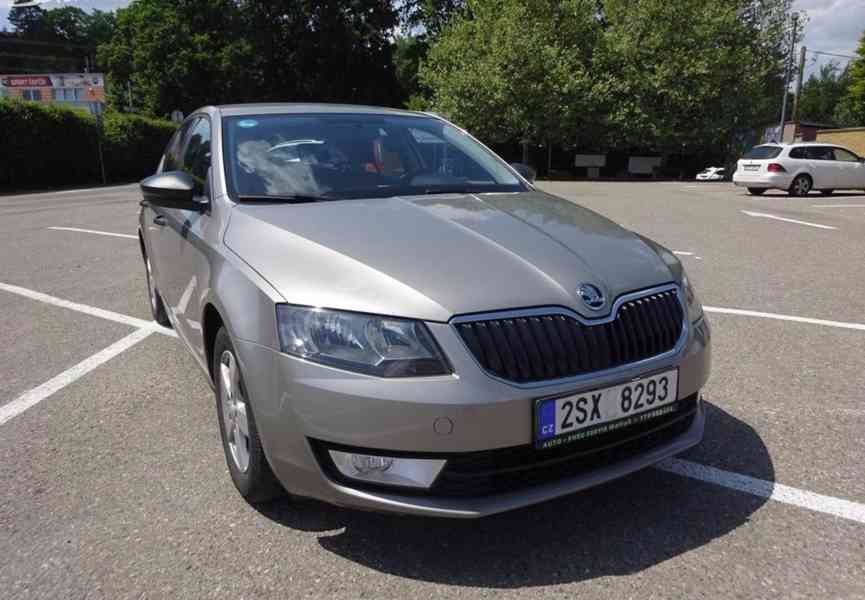 Škoda Octavia 1.6 TDI r.v.2015 (66 kw) serviska ČR - foto 1
