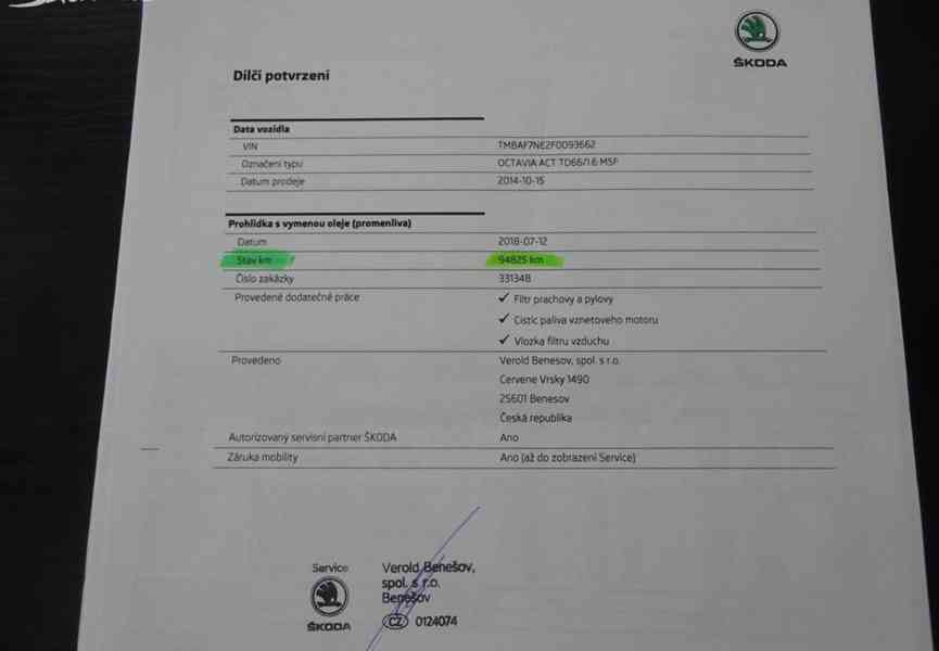 Škoda Octavia 1.6 TDI r.v.2015 (66 kw) serviska ČR - foto 21
