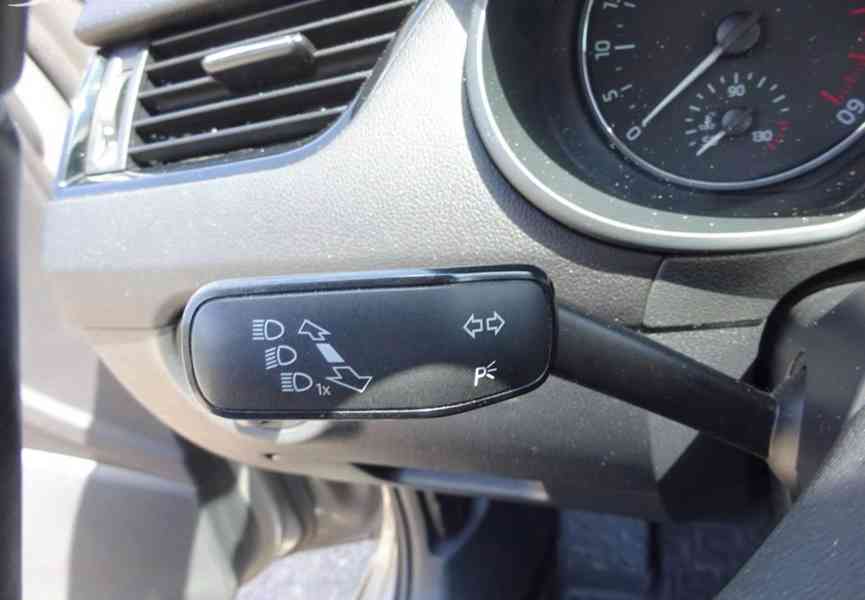Škoda Octavia 1.6 TDI r.v.2015 (66 kw) serviska ČR - foto 9