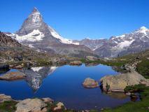 Turistika pod Matterhornem - foto 2