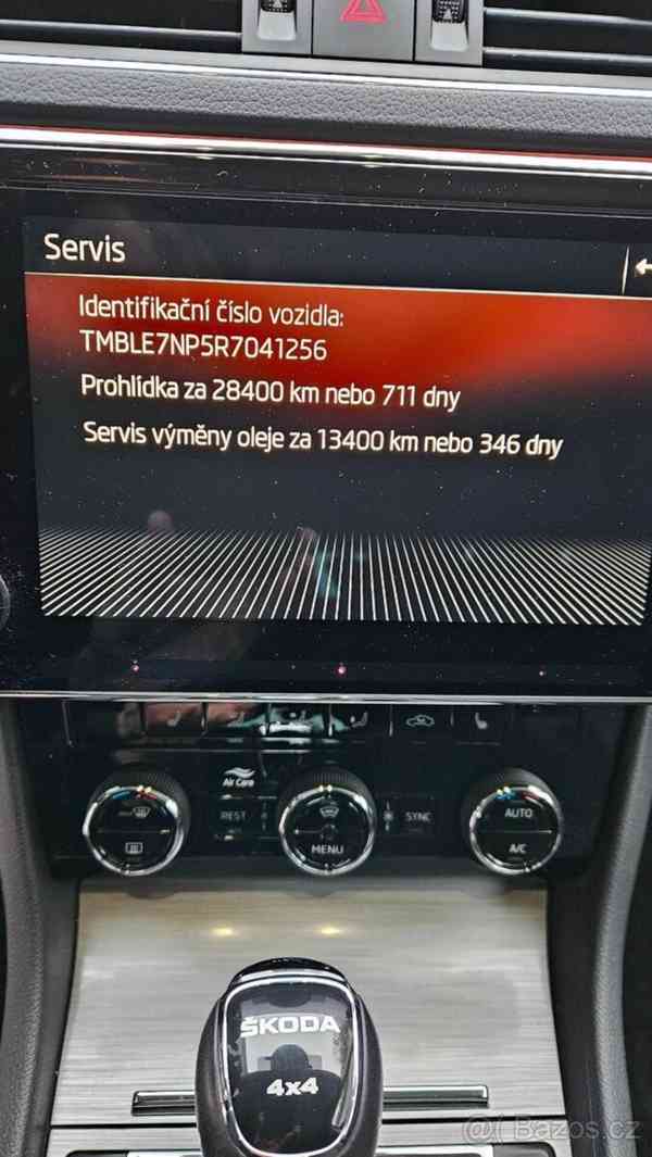 Škoda Superb 2,0   TSI 206kW - foto 11