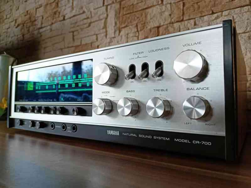 ♫ Pěkný vintage stereo receiver YAMAHA CR-700 - JAPAN ♫ - foto 2