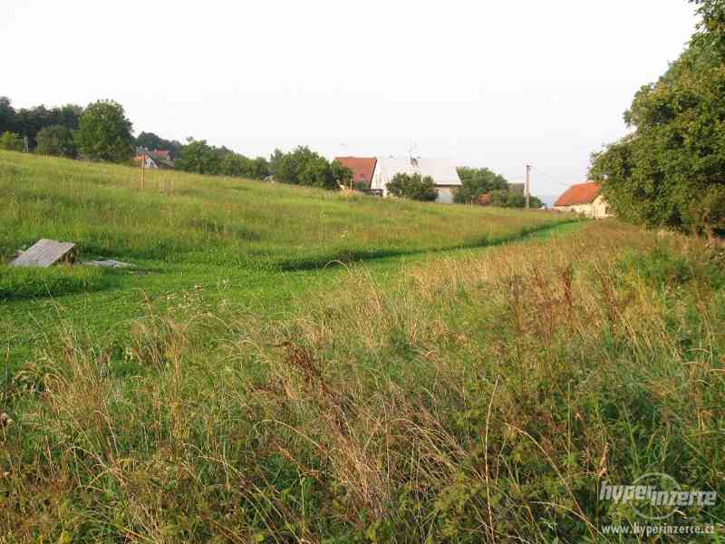 Stavební parcela Choryně - foto 1
