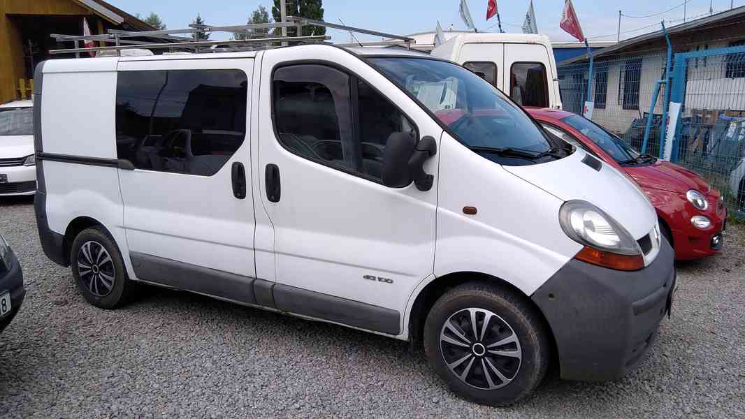 RENAULT Trafic Campervan 1,9DTi  3-místný - foto 4