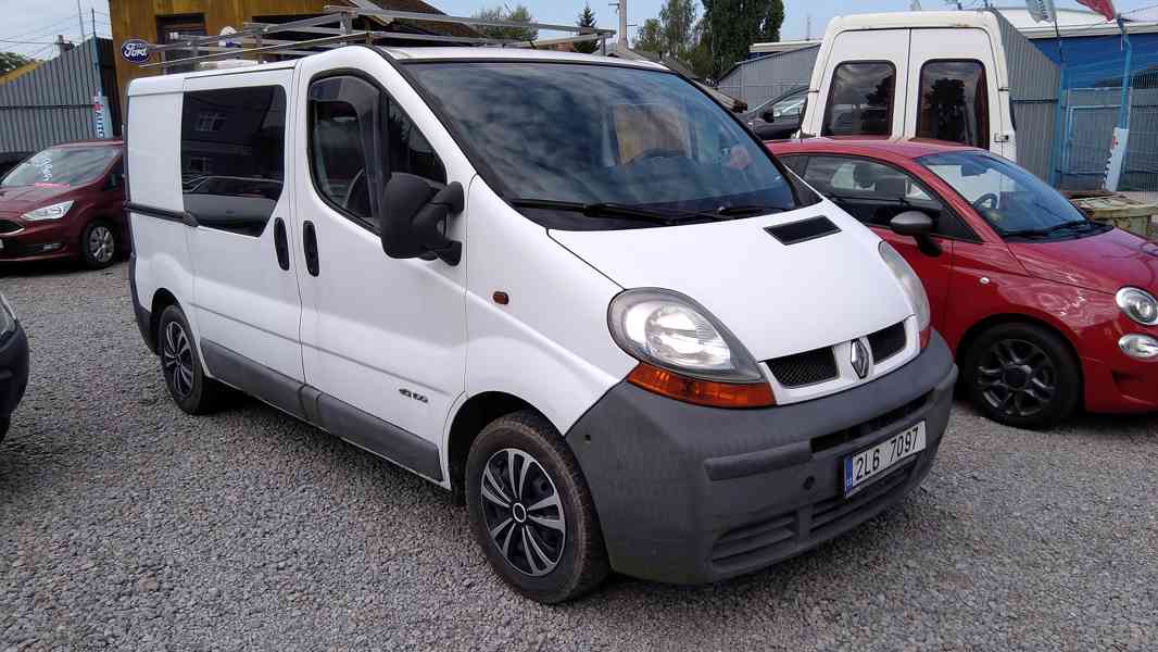 RENAULT Trafic Campervan 1,9DTi  3-místný - foto 3