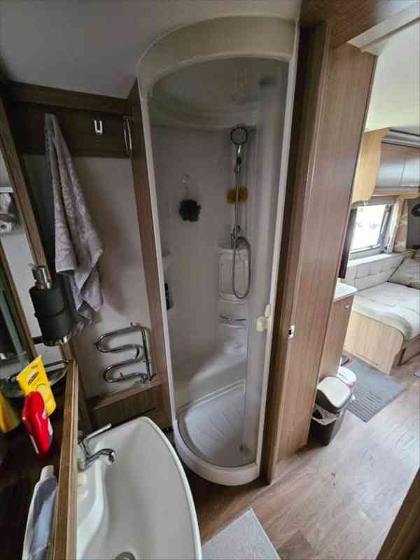 Ostatní Obytný přívěs Coachman VIP 545 - foto 11