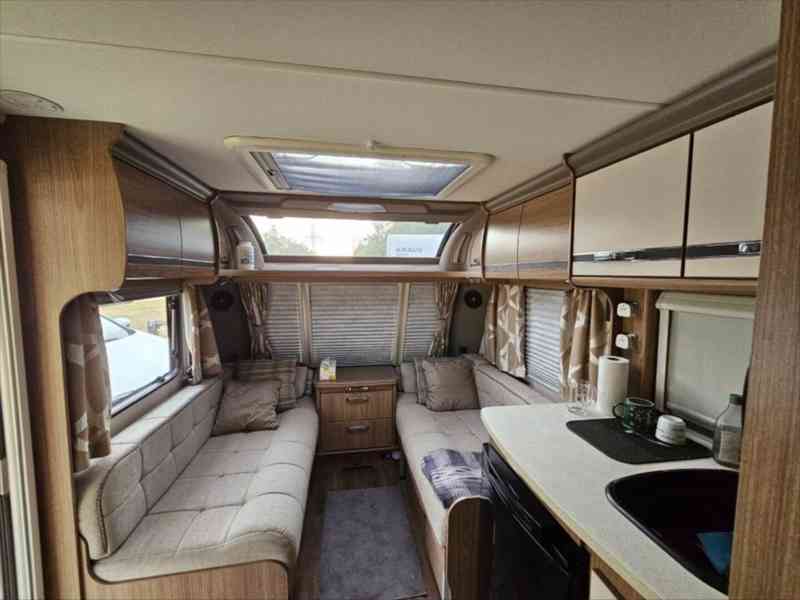 Ostatní Obytný přívěs Coachman VIP 545 - foto 8