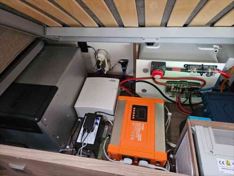 Ostatní Obytný přívěs Coachman VIP 545 - foto 17