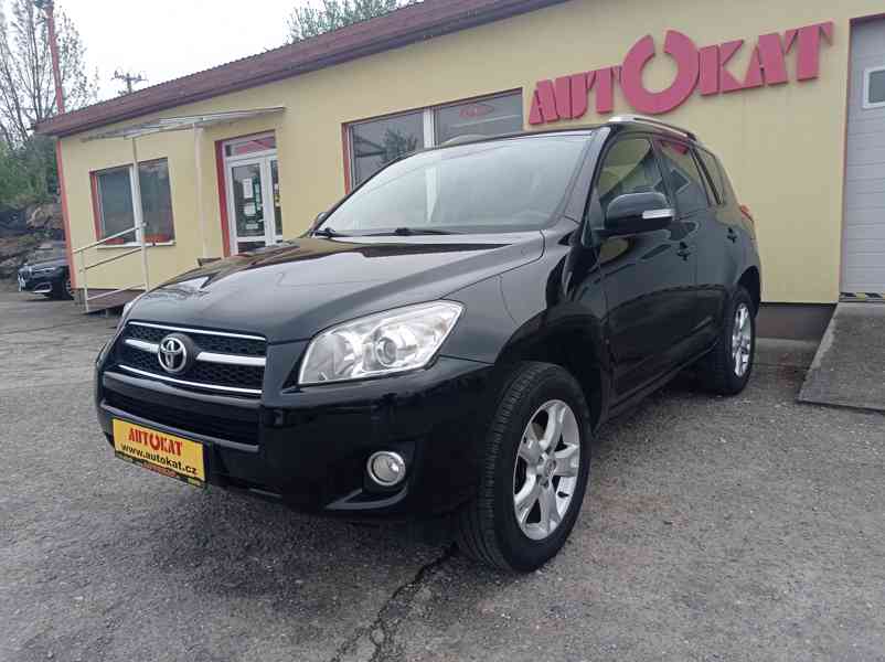 Toyota Rav4 2.2 D-4D 4x4/Výhřev/1Maj - foto 7