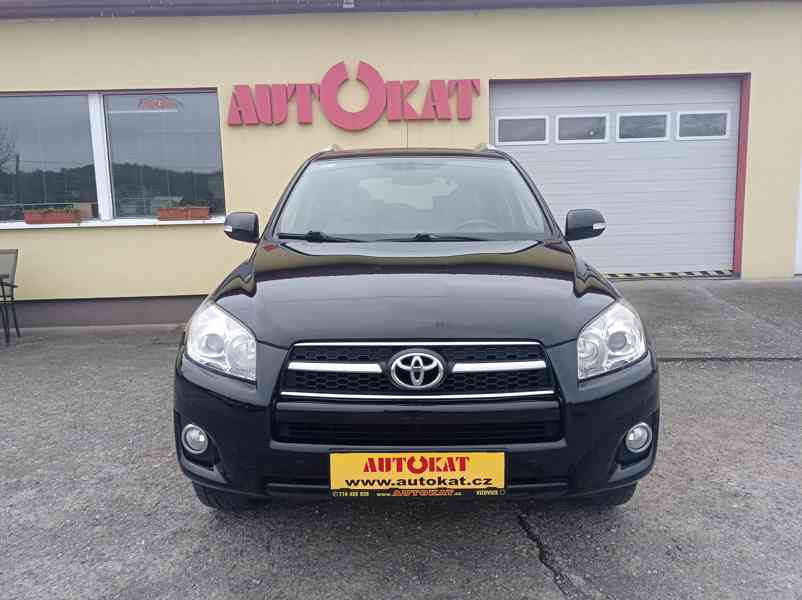 Toyota Rav4 2.2 D-4D 4x4/Výhřev/1Maj - foto 8
