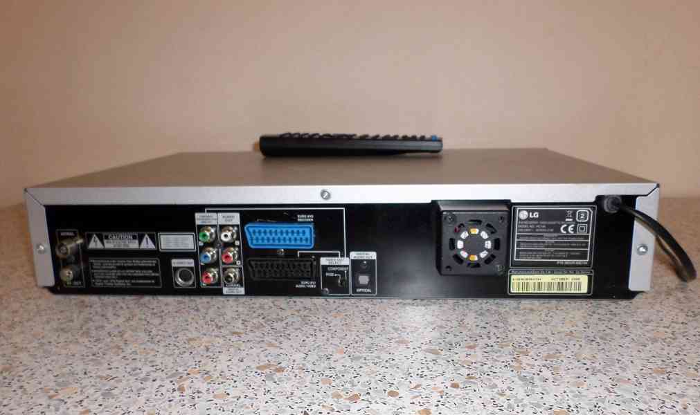 📼>📀VHS-DVD rekordér LG RC185  - foto 5
