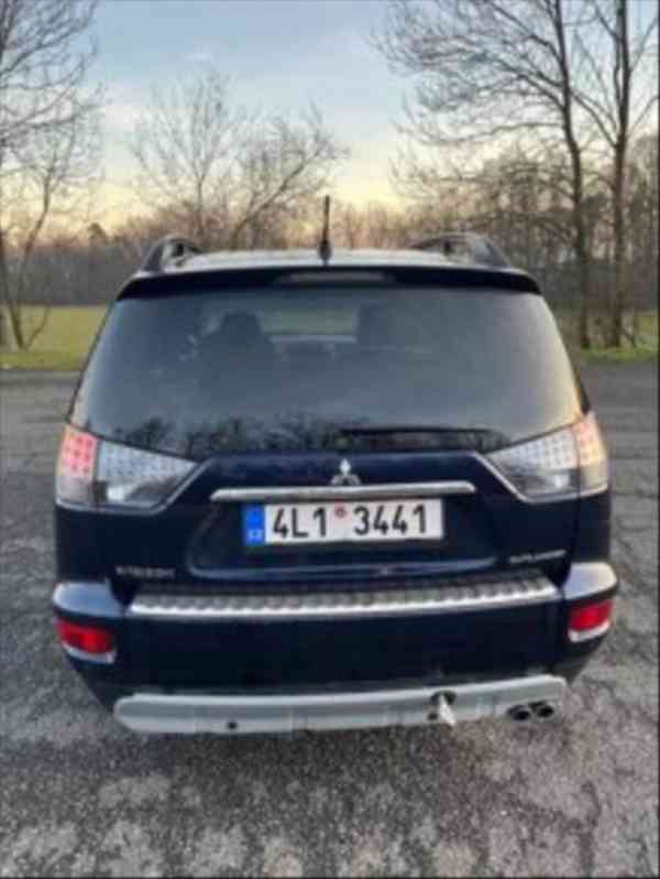 Mitsubishi Outlander 2,2   130kW - foto 6